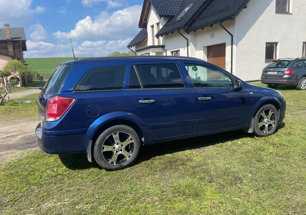 Opel Astra cena 9000 przebieg: 285000, rok produkcji 2006 z Wołczyn małe 79